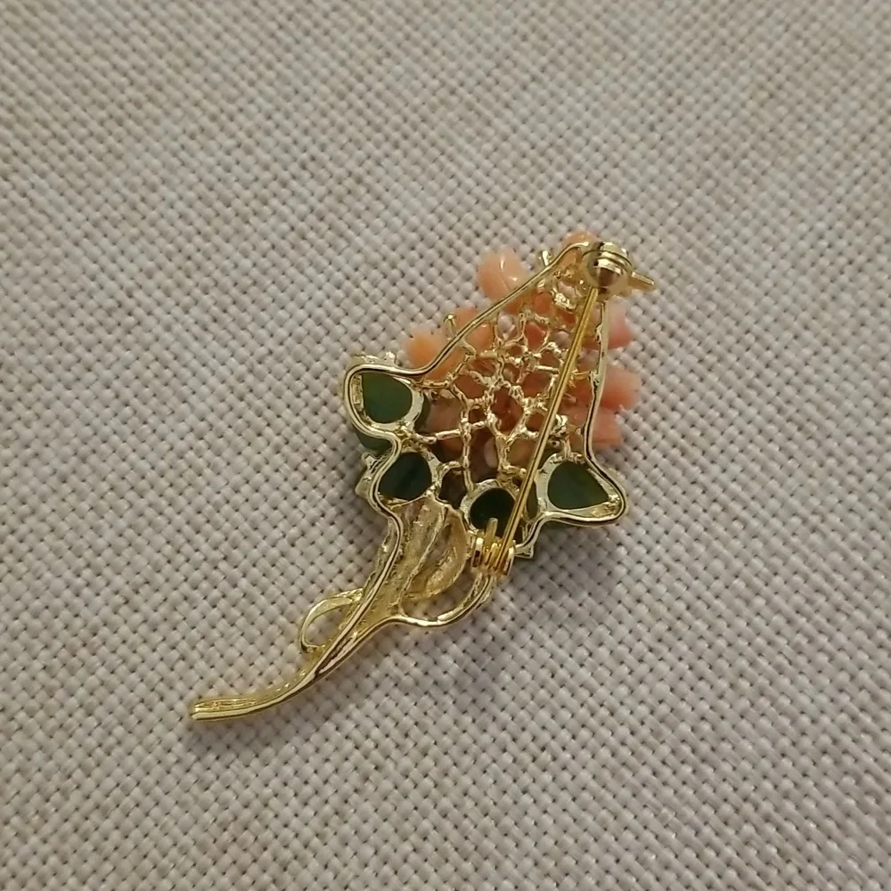 Pink Flower Pin - Picture 2 of 4